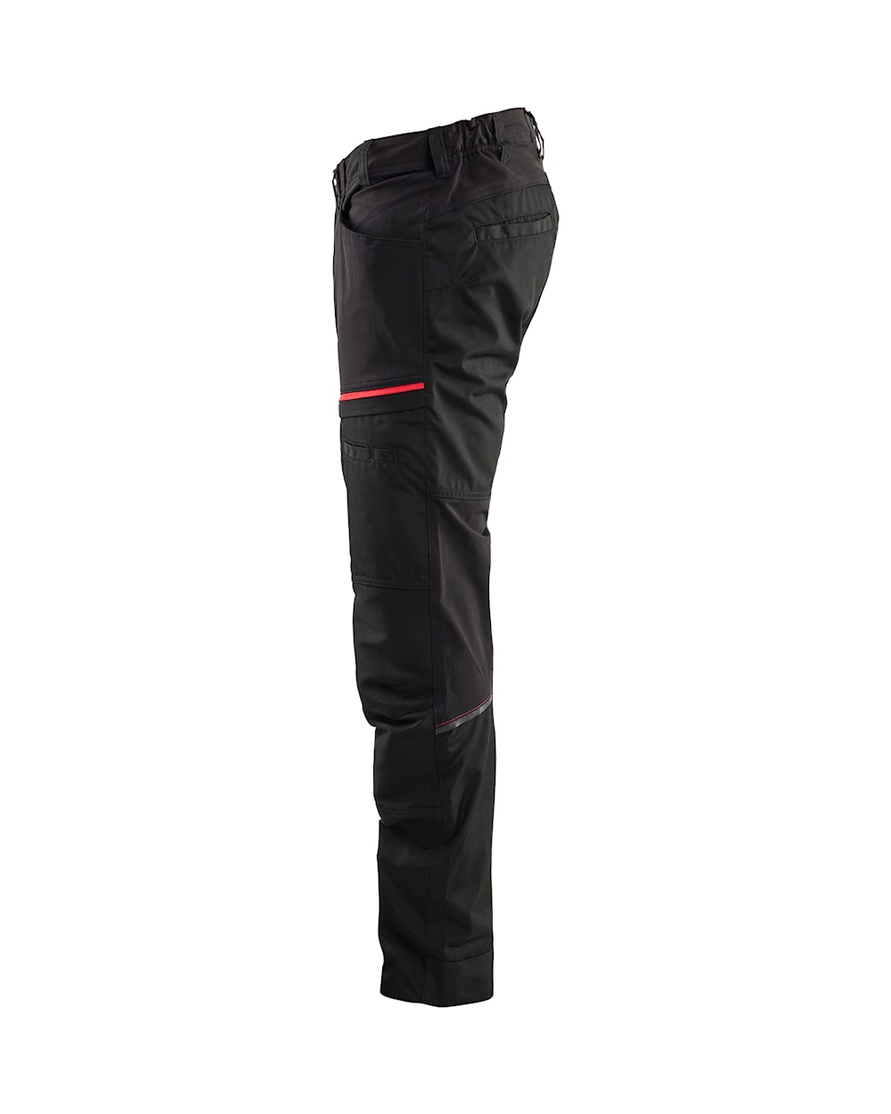 Schwarze Hose mit roten Akzenten und mehreren Taschen, einschließlich großer Taschen an den Oberschenkeln.