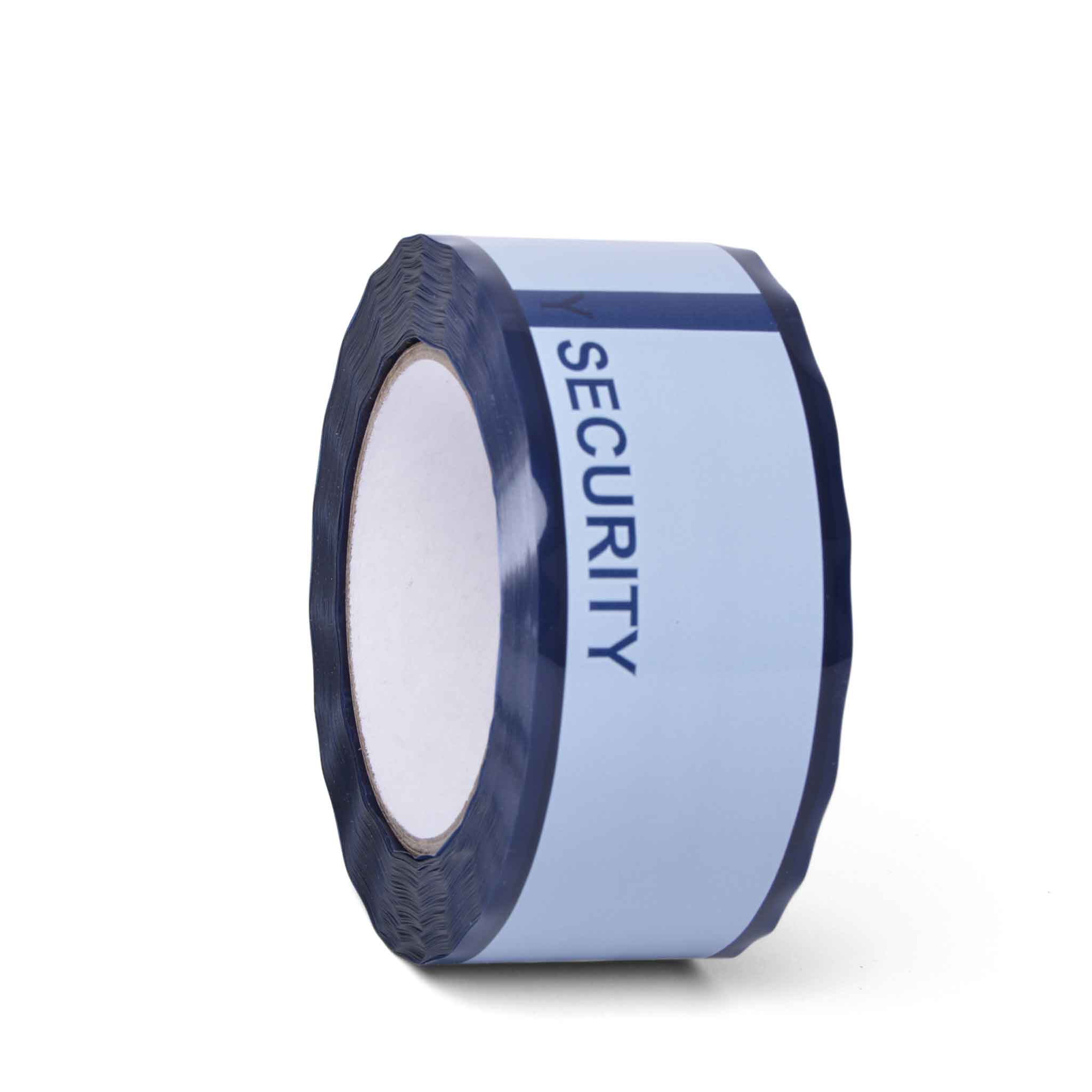 Sicherheitsklebeband  Eine Rolle Sicherheitsklebeband. Die Rollenfarbe ist dunkel, der Kern ist weiß. Auf dem Klebeband ist eine weiße Randrolle mit der Aufschrift Security zu sehen